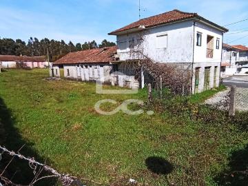 Terreno em Medelo Fafe