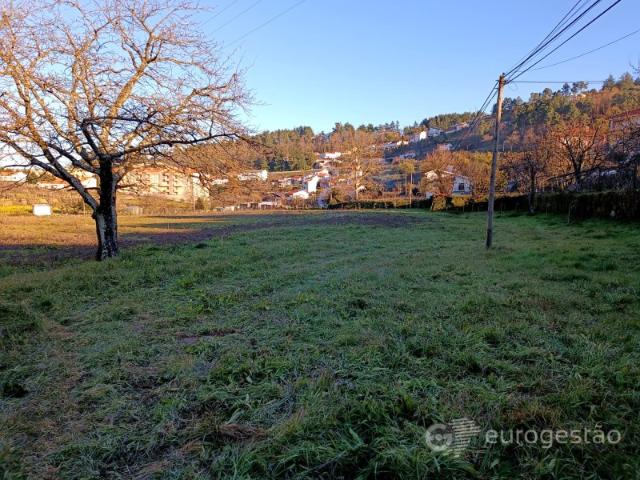 Terreno em Medelo, Lamego