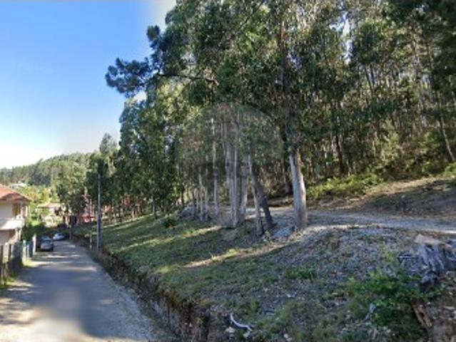 Terreno em Melres e Medas