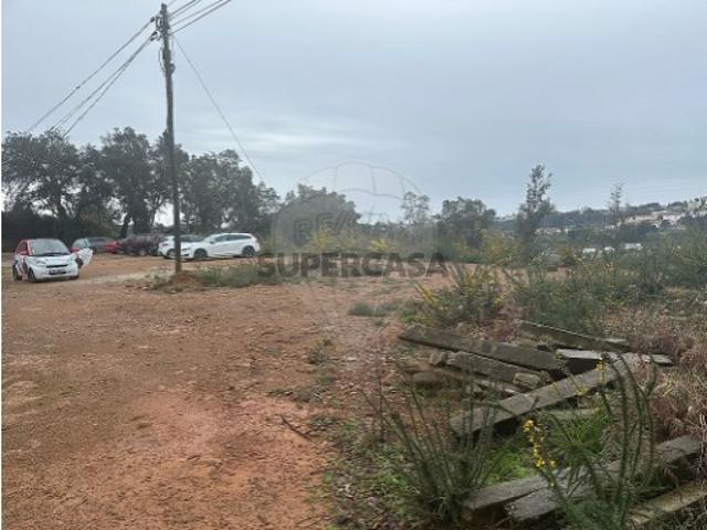 Terreno em Milheirós de Poiares