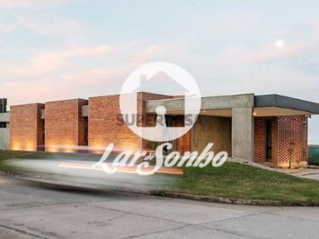 Terreno em Modivas