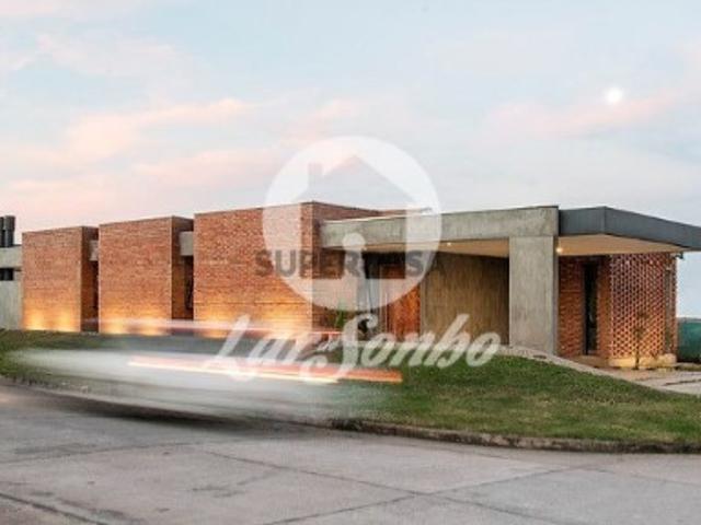 Terreno em Modivas