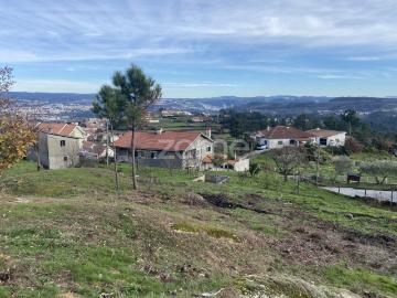 Terreno em Mondrões, Vila Real