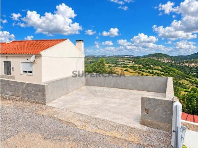 Terreno em Montelavar