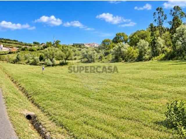 Terreno em Montelavar