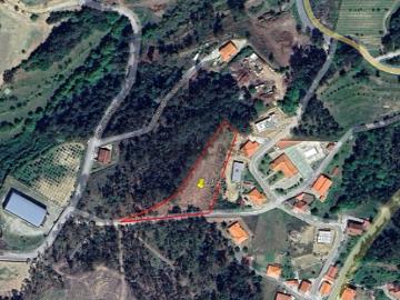 Terreno em Moreira do Castelo