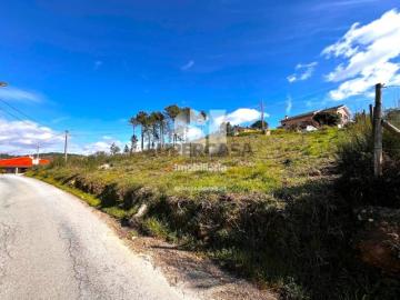Terreno em Mouçós e Lamares