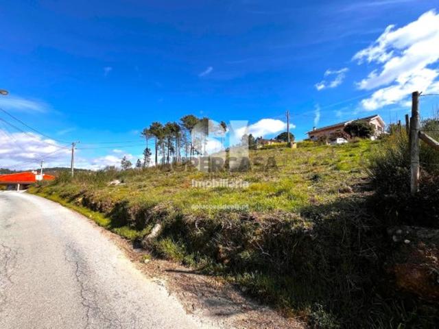 Terreno em Mouçós e Lamares