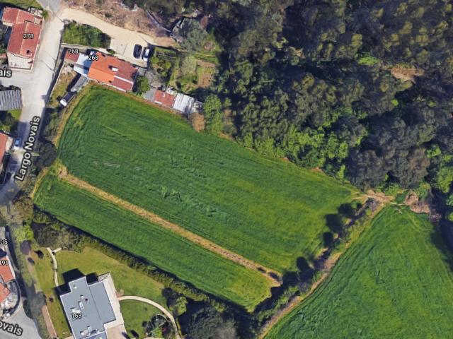 Terreno em Nogueira da Maia