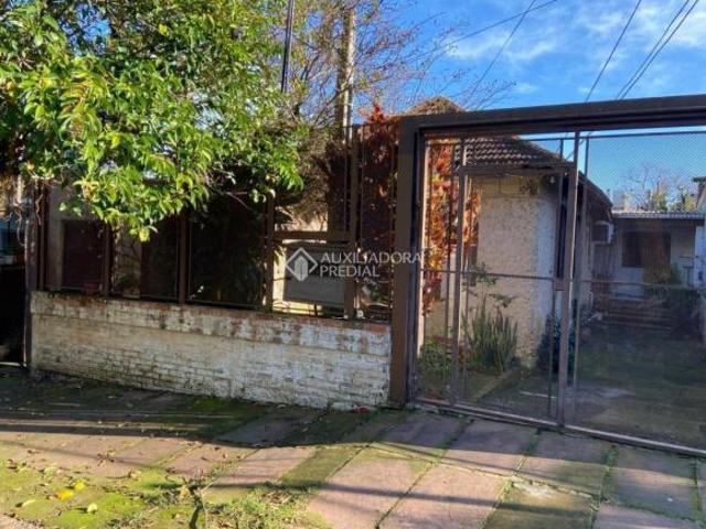 Terreno em ótima localização com 220m² no bairro Tristeza