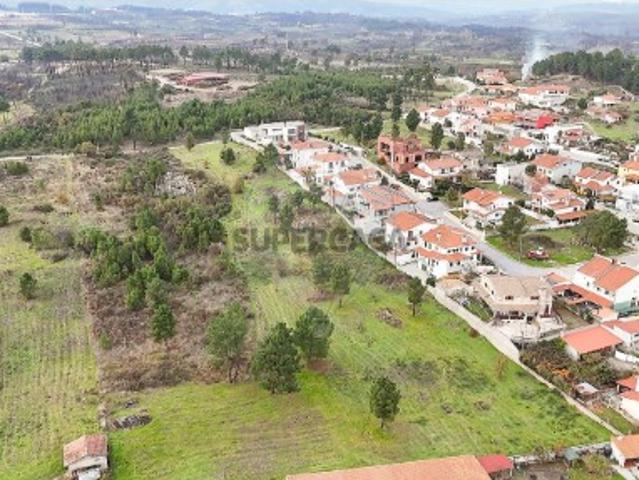 Terreno em Outeiro Seco