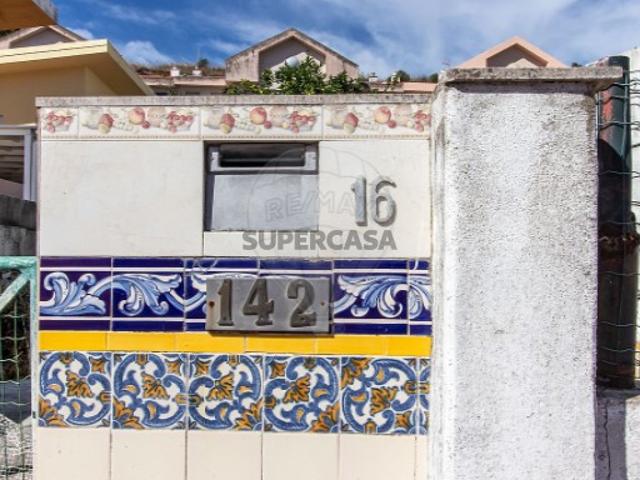 Terreno em Oeiras e São Julião da Barra, Paço de Arcos e Caxias