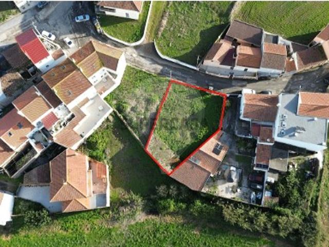 Terreno em Atouguia da Baleia