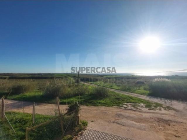 Terreno em Atouguia da Baleia