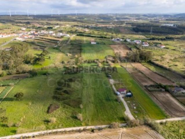 Terreno em Atouguia da Baleia