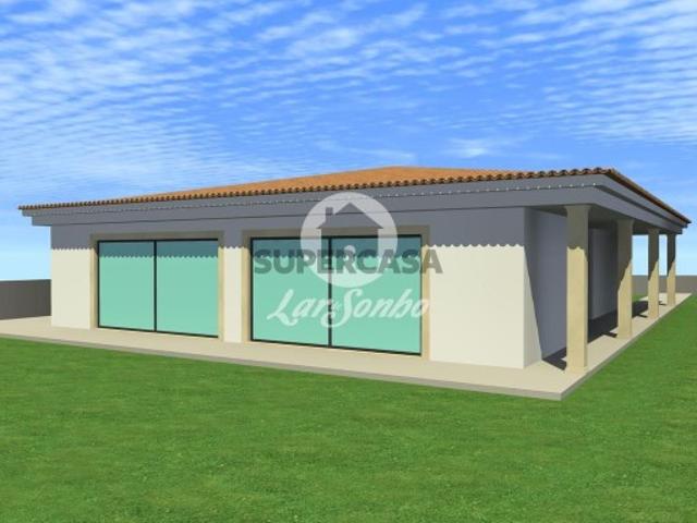 Terreno em Aver o Mar