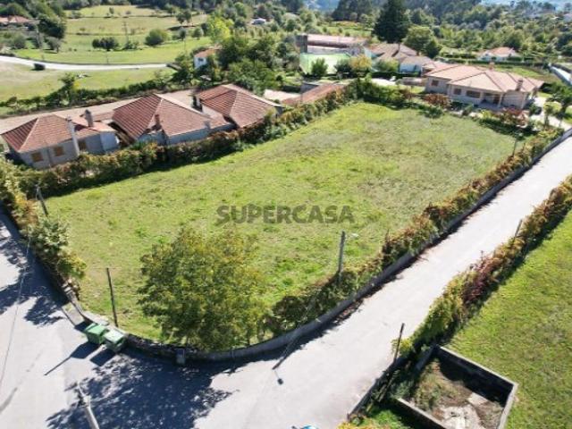 Terreno em Abadim