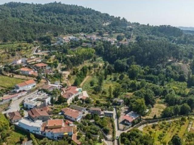 Terreno em Adaúfe