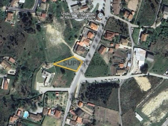 Terreno em Adoufe e Vilarinho de Samardã