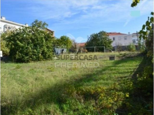 Terreno em Ajuda