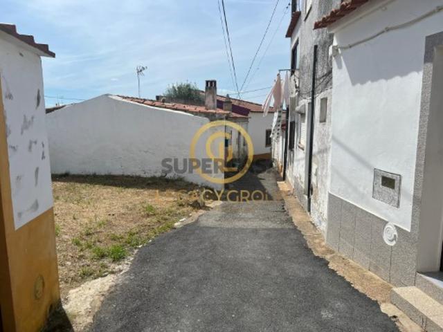 Terreno em Aldeia dos Fernandes