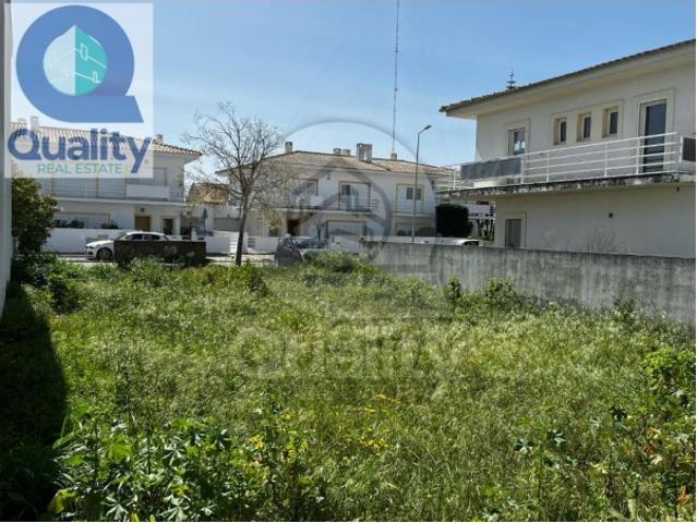 Terreno em Alhos Vedros
