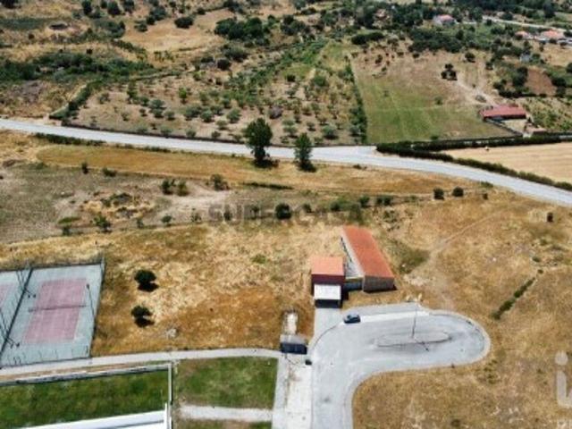 Terreno em Almeida de 550,00 m²