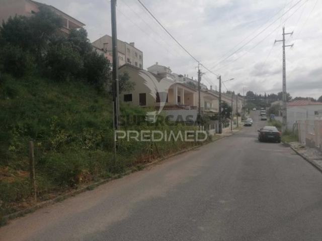 Terreno em Alverca do Ribatejo e Sobralinho