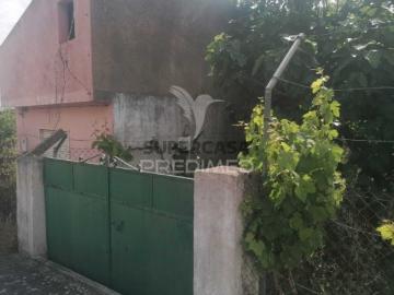 Terreno em Alverca do Ribatejo e Sobralinho
