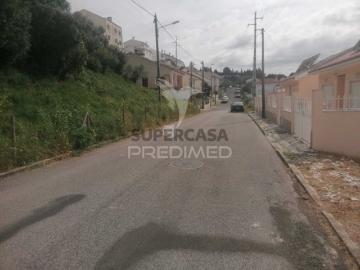 Terreno em Alverca do Ribatejo e Sobralinho
