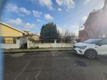Terreno em Alverca do Ribatejo e Sobralinho
