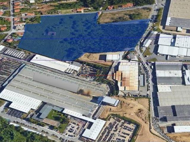 Terreno em Arcozelo para construção de Habitação ou Industria