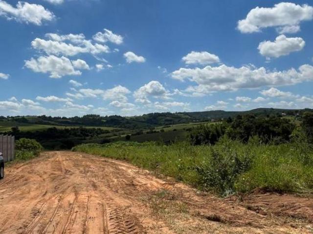 Terreno em Araçoiaba para chácara