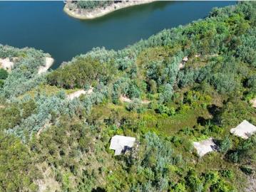 Terreno em Arganil, Coimbra Junto ao Rio Alva