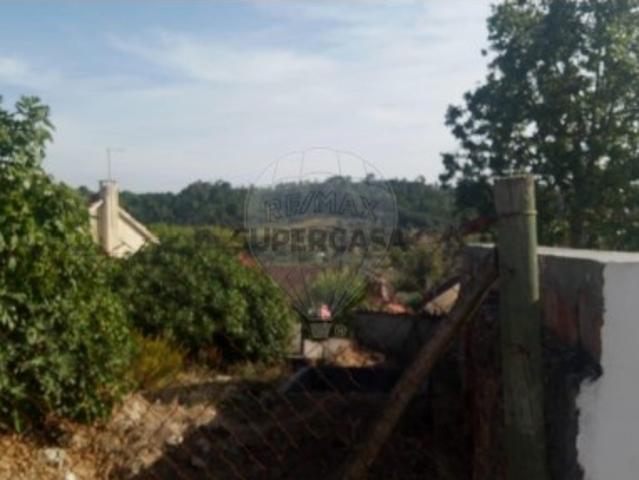 Terreno em Arneiro das Milhariças