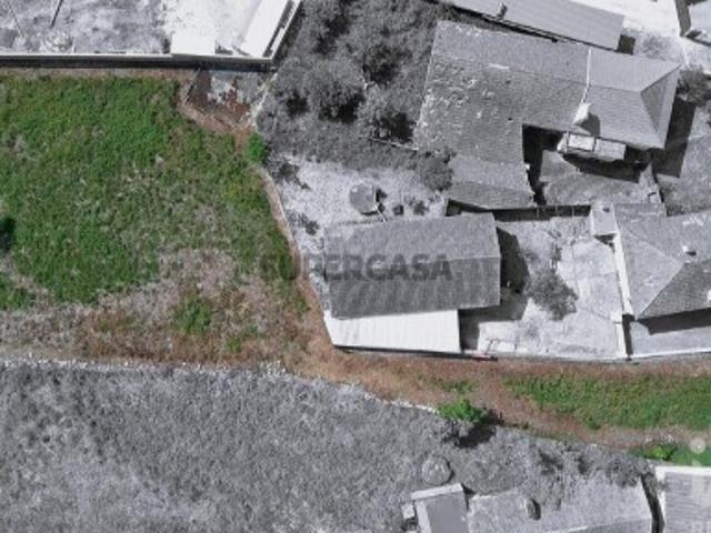 Terreno em Arrabal