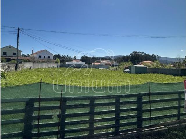 Terreno para construção em Barroselas