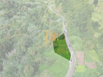 Terreno em Boaventura com Potencial de Construção e Localização Privilegiada