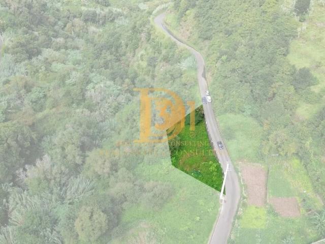 Terreno em Boaventura com Potencial de Construção e Localização Privilegiada