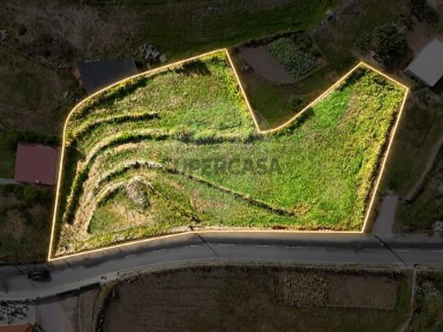 Terreno em Borbela e Lamas de Olo