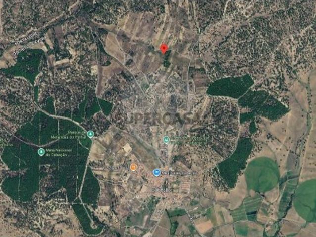 Terreno em Cabeção