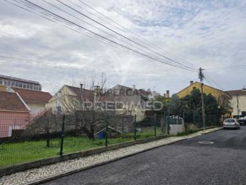 Terreno em Camarate, Unhos e Apelação