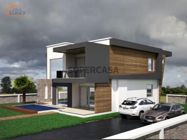 Terreno em Canelas