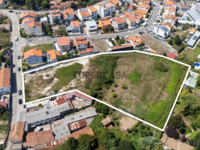 Terreno em Canelas