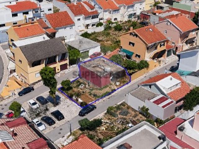 Terreno em Casal de Cambra