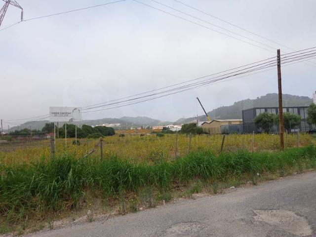 Terreno em Castanheira do Ribatejo