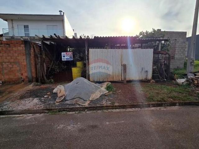 Terreno em Centro, Botucatu/SP de 314m² à venda por R$ 160.000,00