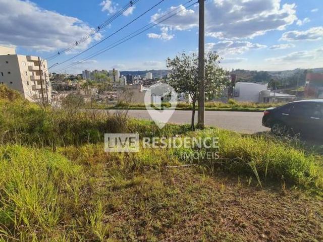 Terreno em Centro, Itatiba/SP de 263m² à venda por R$ 320.000,00