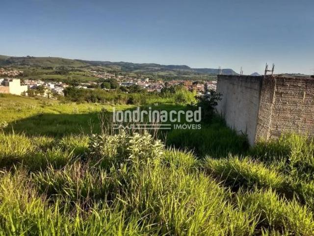 Terreno em Centro, Jacarezinho/PR de 10m² à venda por R$ 2.000.000,00