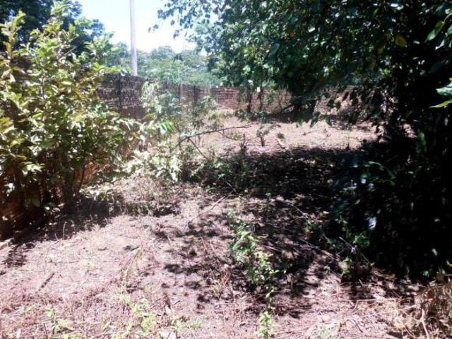 Terreno em Chácaras Versalhes, Araçatuba/SP de 972m² à venda por R$ 700.000,00